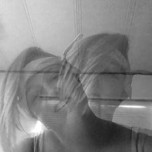 Meet your Posher, Holly